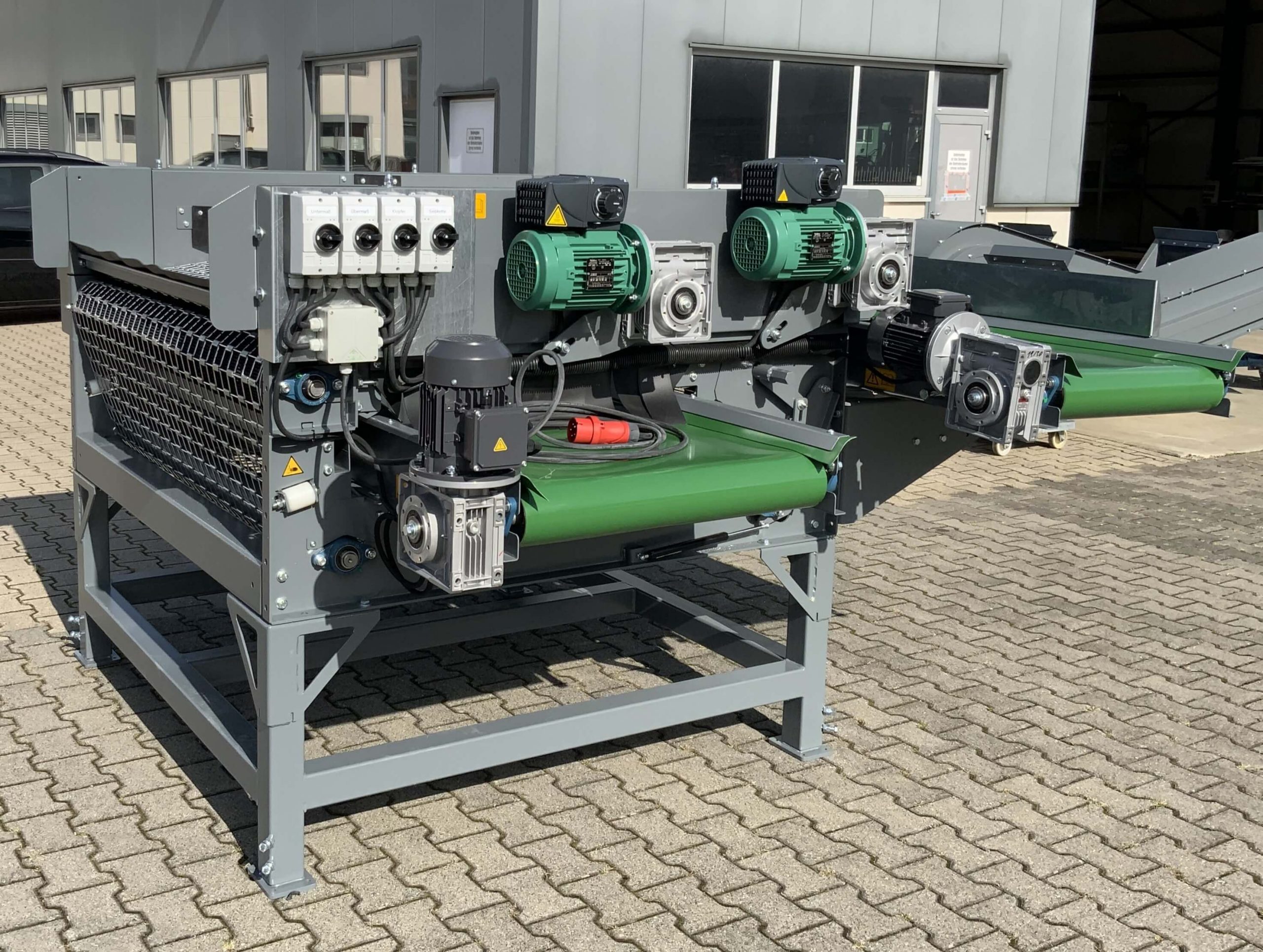 Kettensortierer für die Ernte, Produziert von Henßen Agrarservice